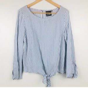 Nanette Lepore White with blue stripe long sleeve Top size Medium
